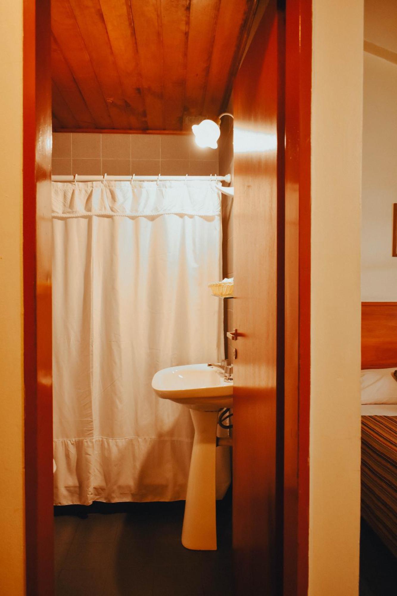 Hotel Turismo San Martín de los Andes Exterior foto