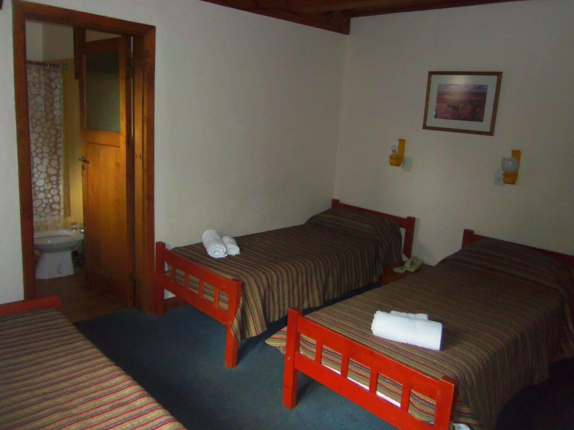 Hotel Turismo San Martín de los Andes Exterior foto