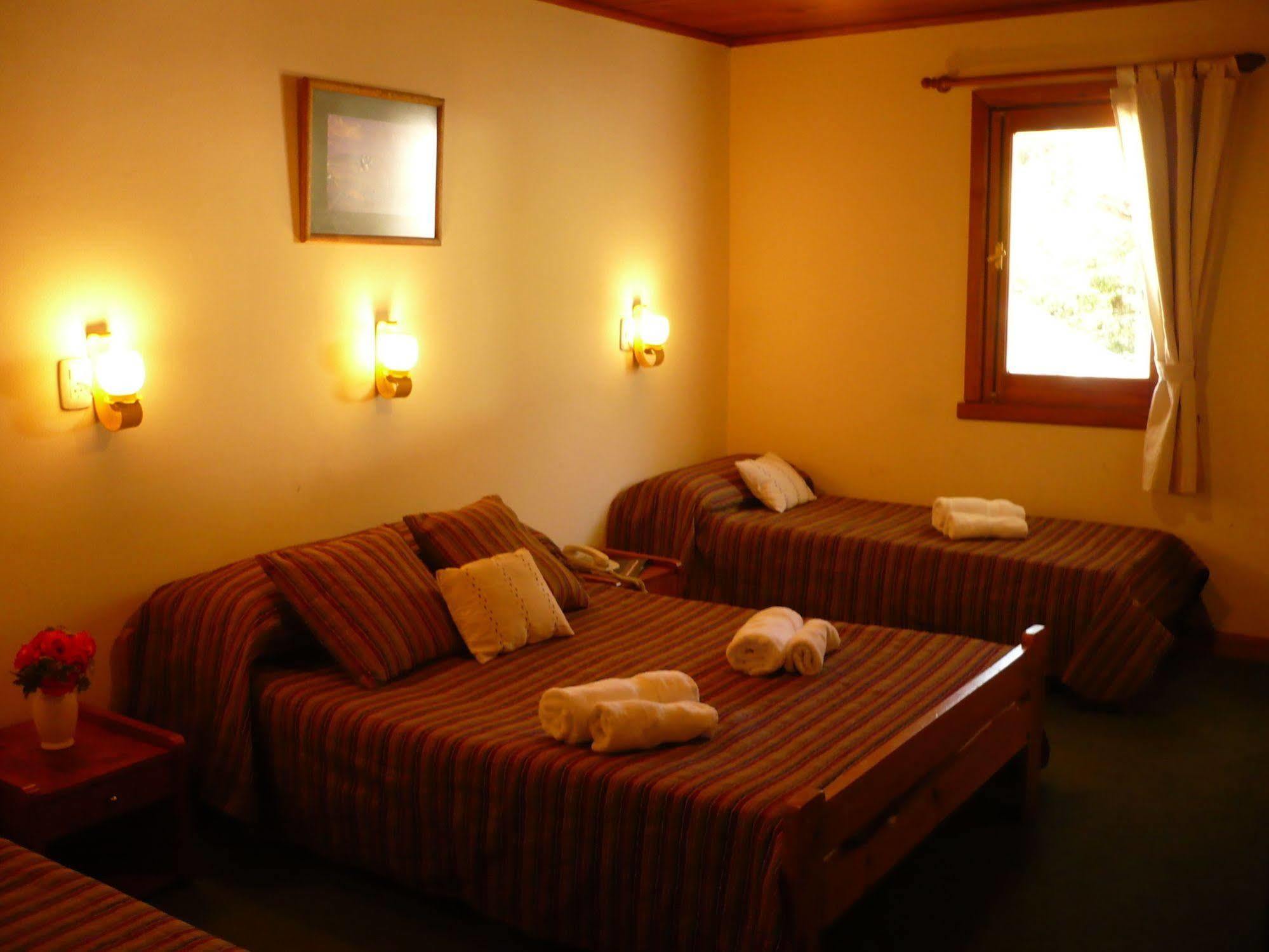 Hotel Turismo San Martín de los Andes Exterior foto